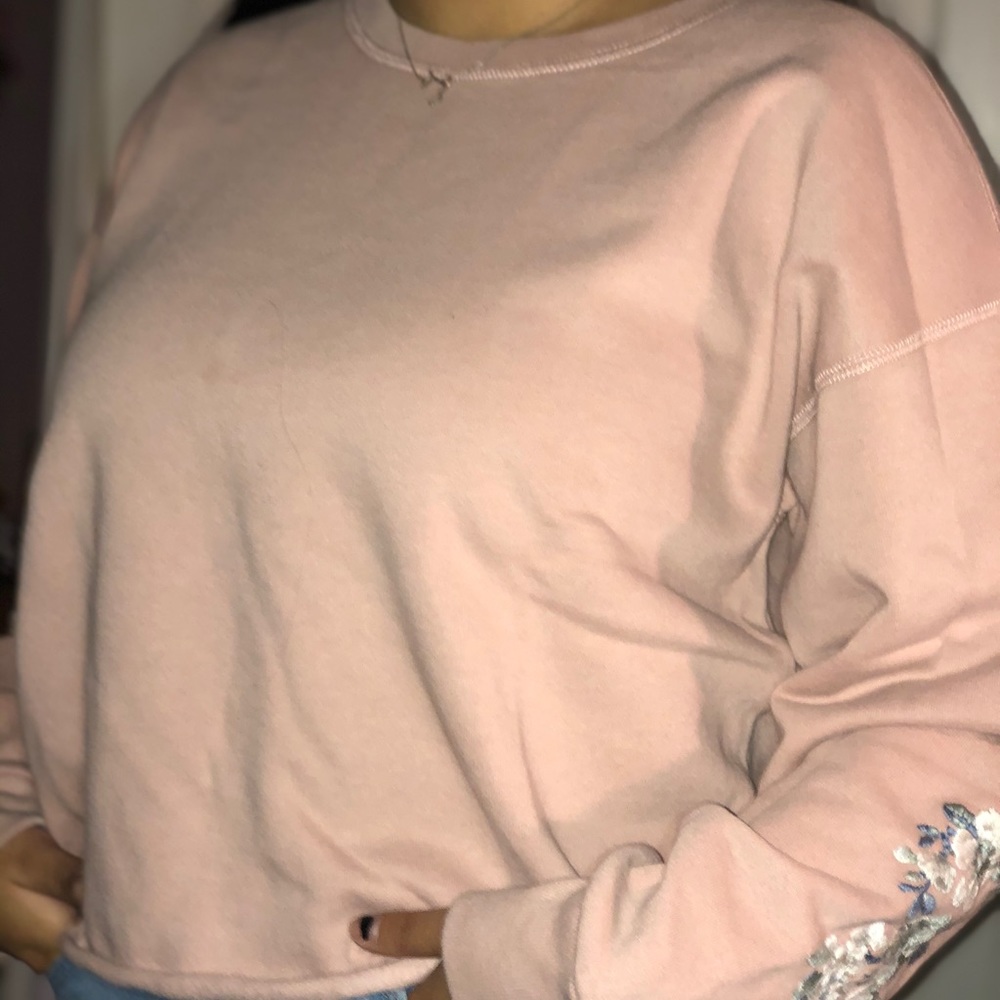 cropped pink embroidered sweatshirt
